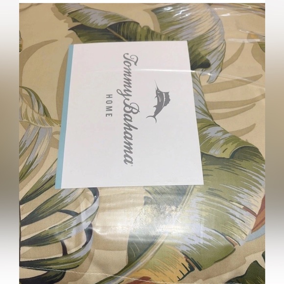 Tommy Bahama Palmiers 4-Pce. Green Botanical Cotton  Comforter Set Sz Cal King - Picture 4 of 4